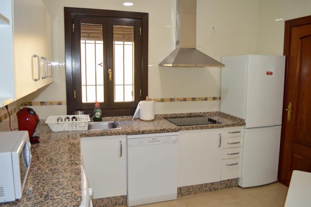 Jdc1K - Beautiful Apartment In City Centre セビリア エクステリア 写真